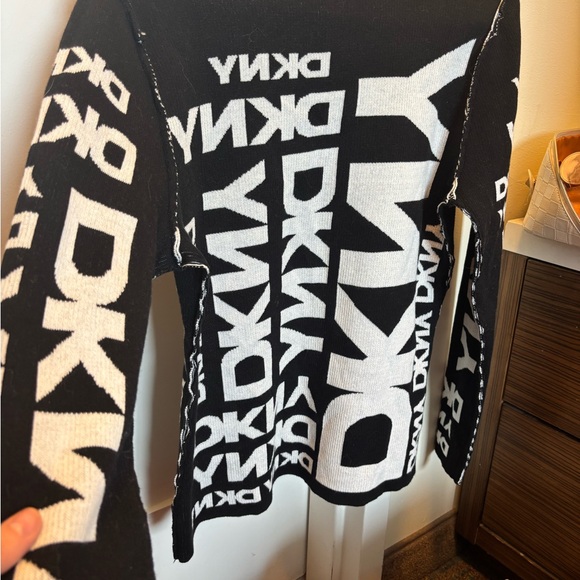 DKNY Black and White Logo Sweater - Picture 4 of 7